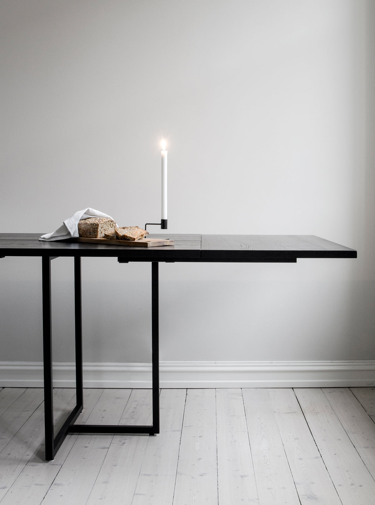 T-bordet dining table extensions