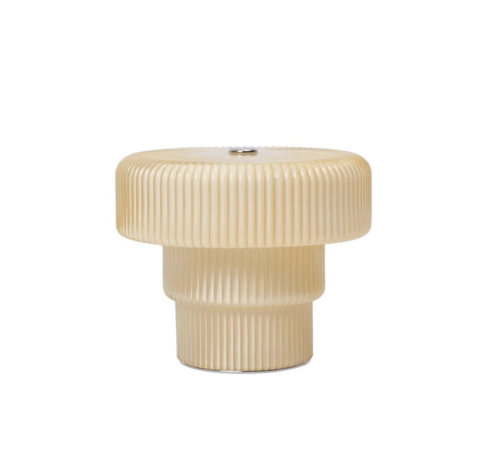 Ripple portabel lampe, Oat fra Ferm Living