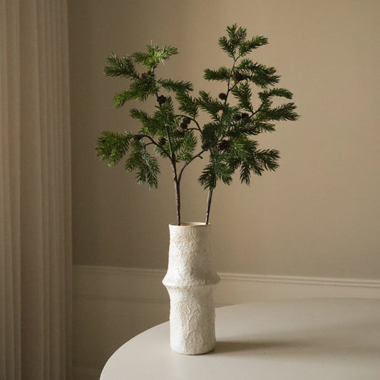Green pine branch w/pinecone fra Botane
