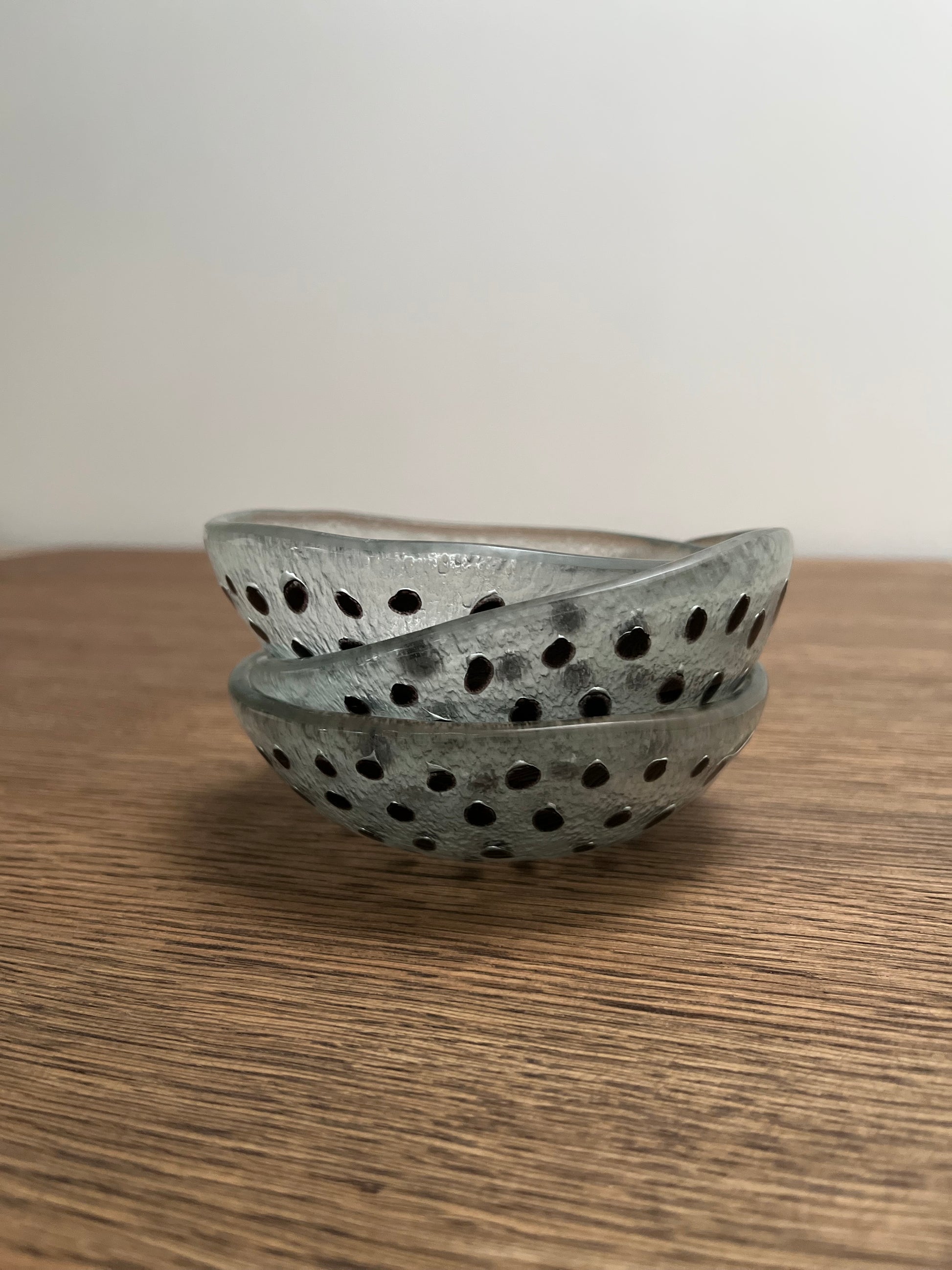 Skål - Sorte Prikker 12cm Glass