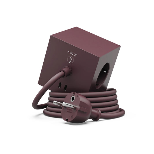 Square 1 – Bauhaus-Archiv (Mulberry Red, USB-C 30 W) fra Avolt
