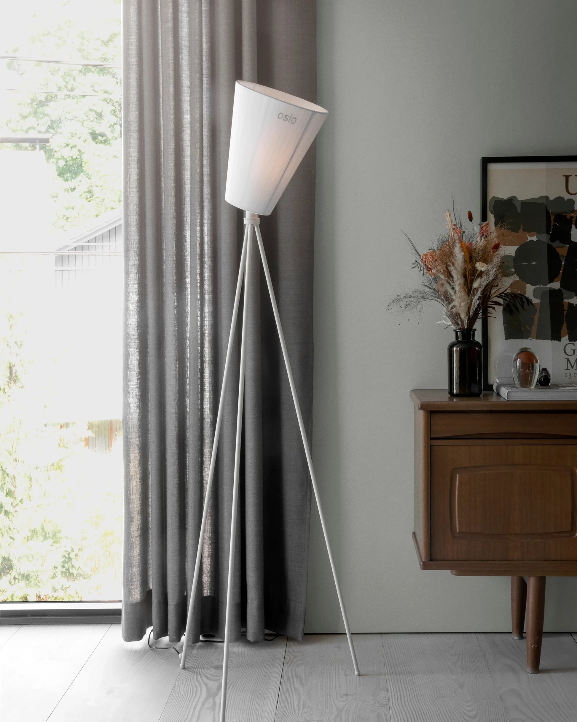 Oslo Wood floor lamp