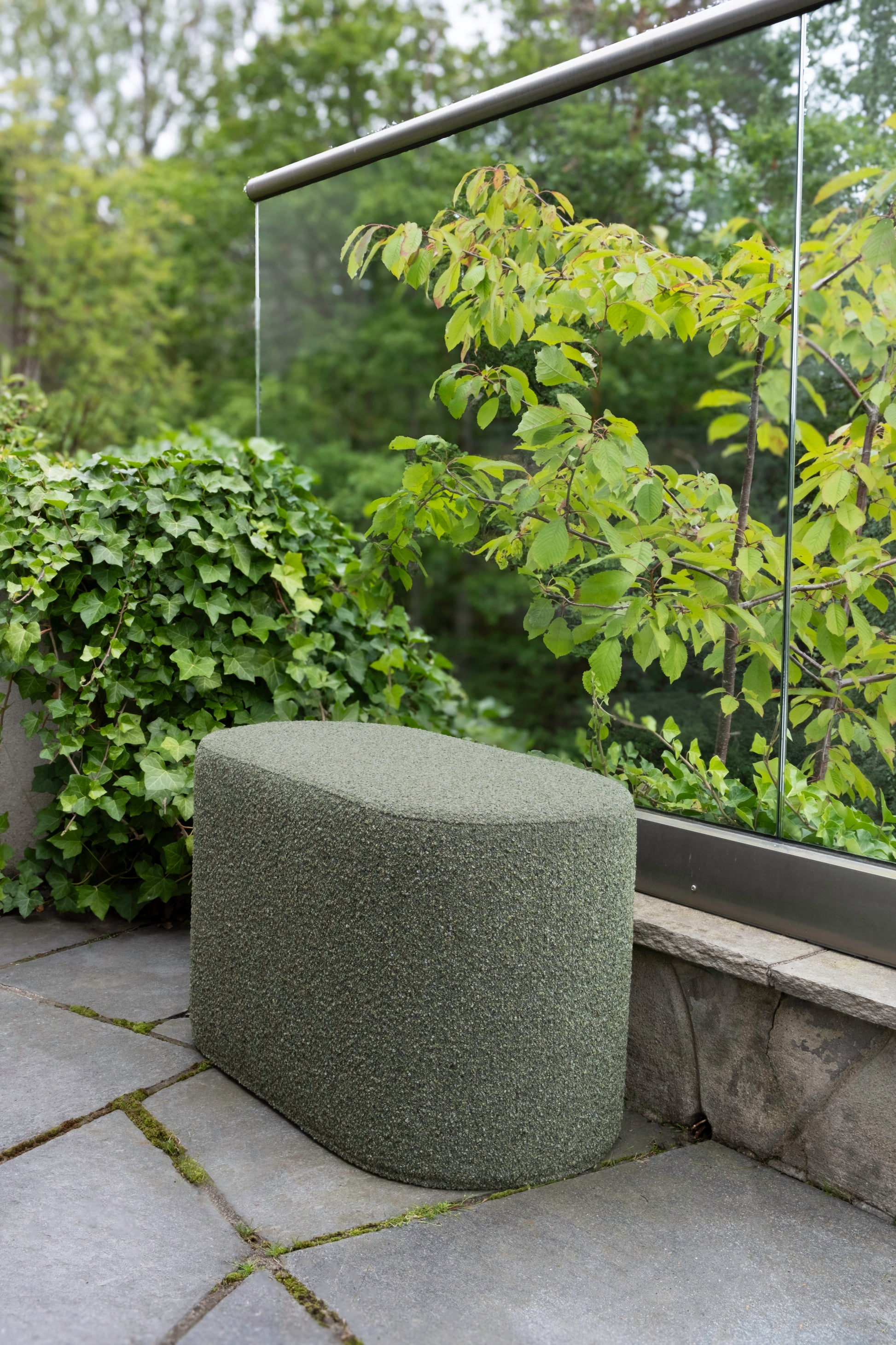 Mingle utendørs oval puff