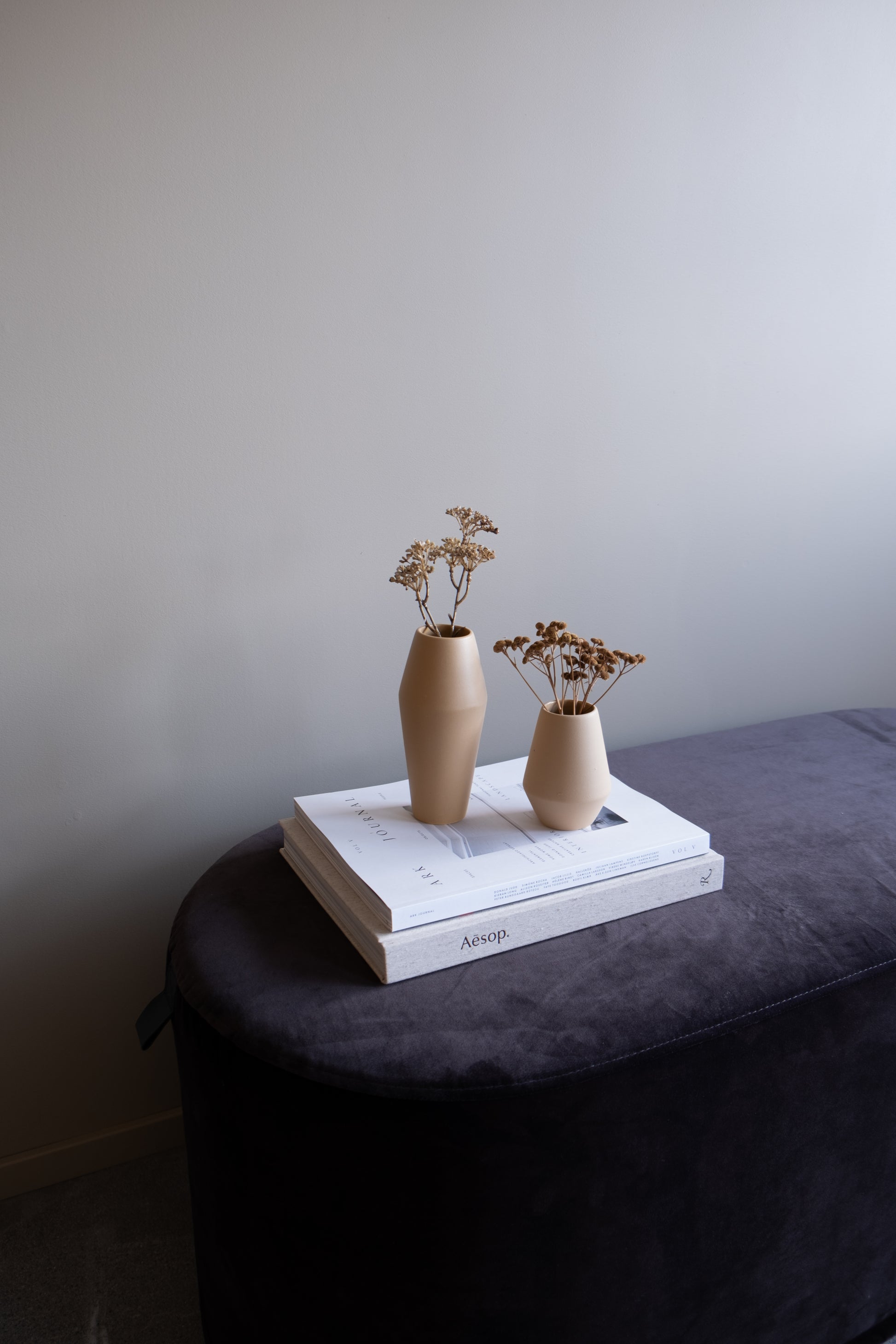 Dia vase 18 centimeter fra ygg&lyng i fargen Straw yellow