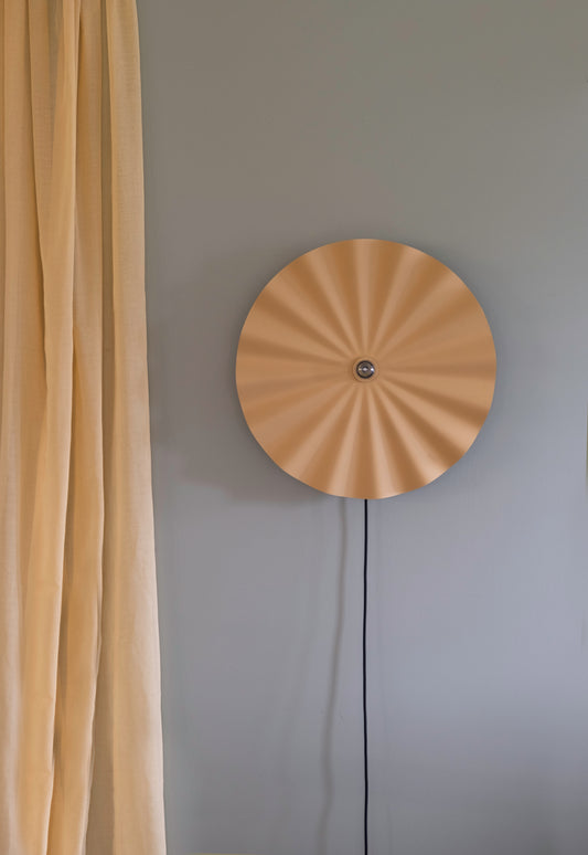 Krum vegglampe 01
