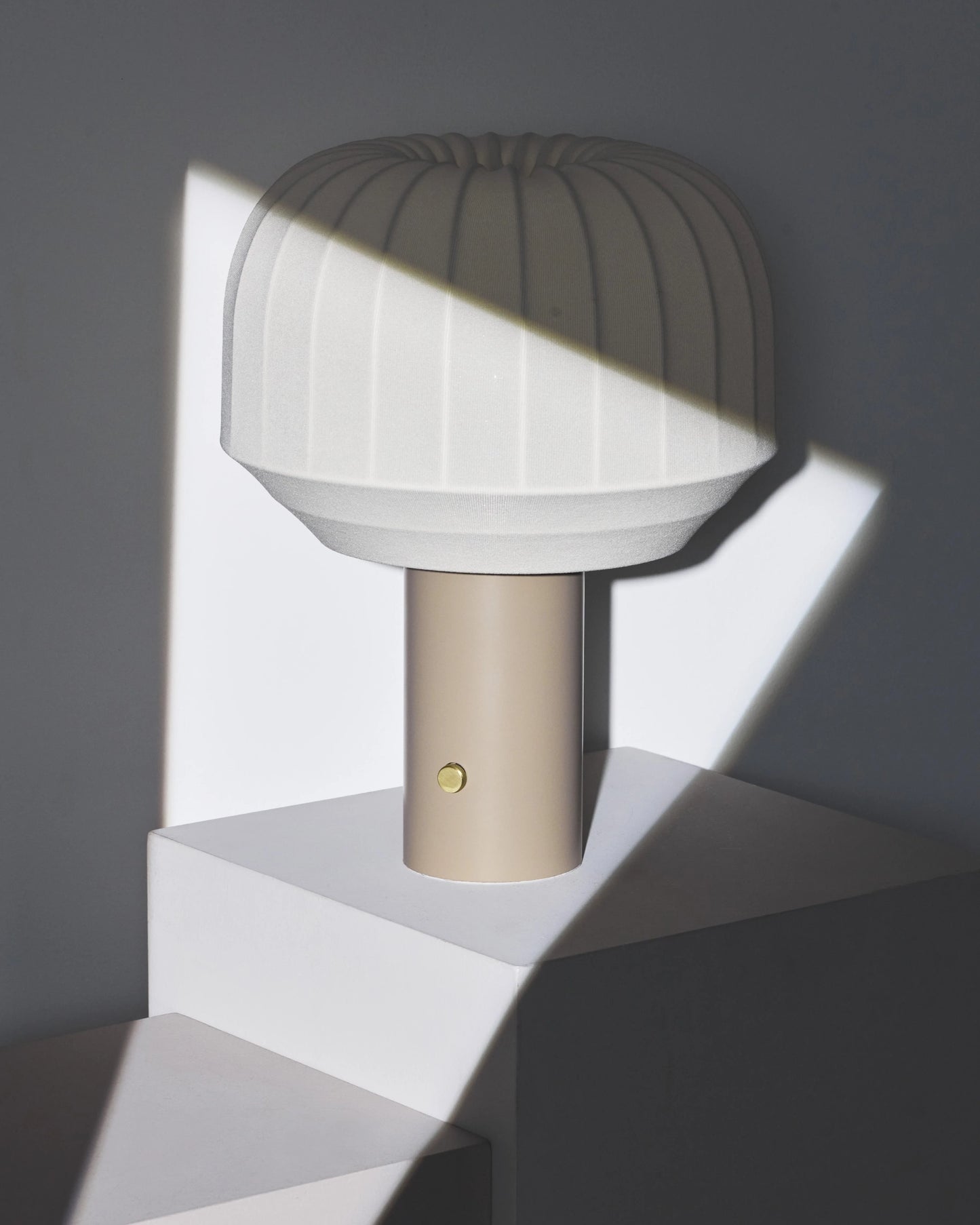 Tradition table lamp fra Northern