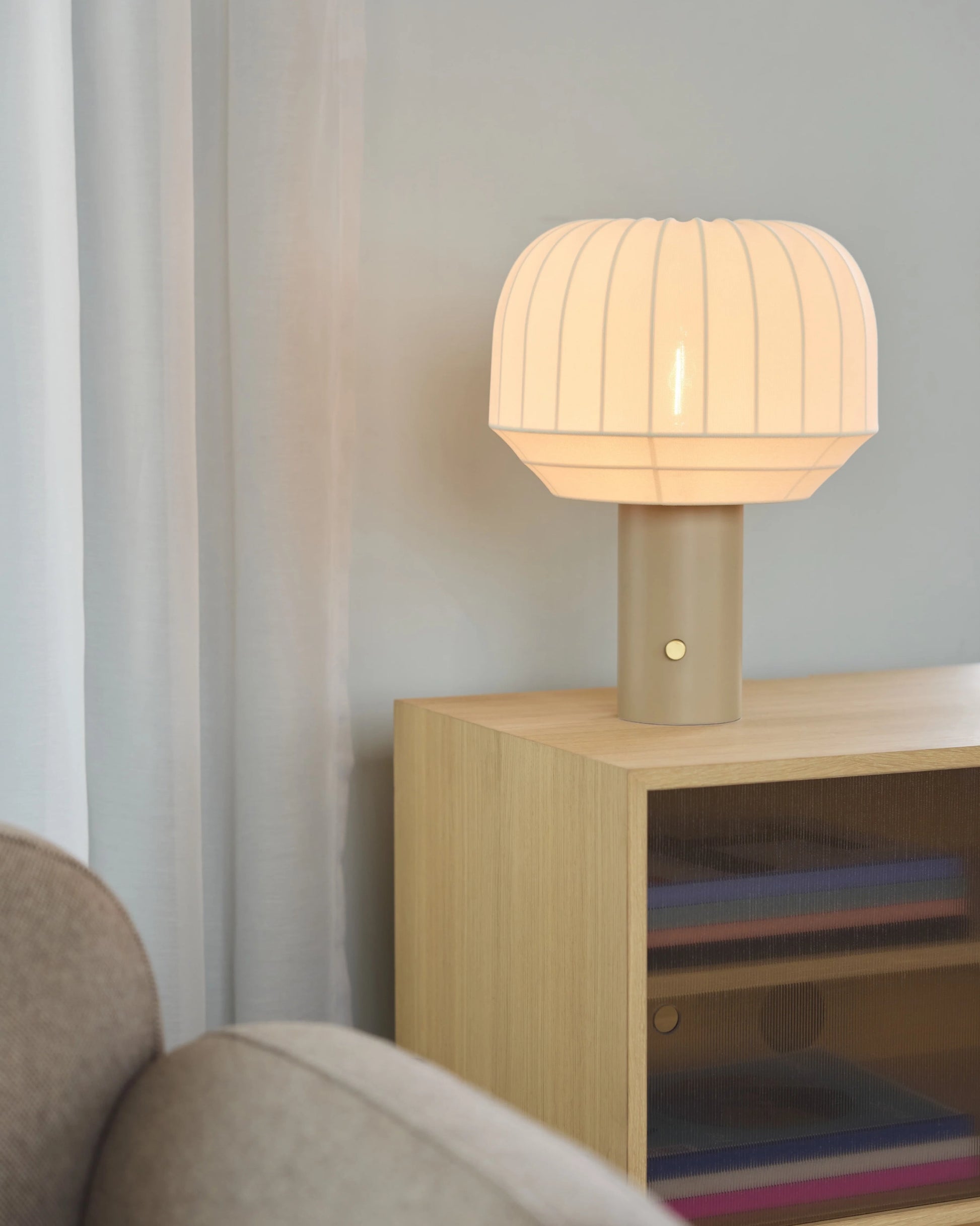 Tradition table lamp