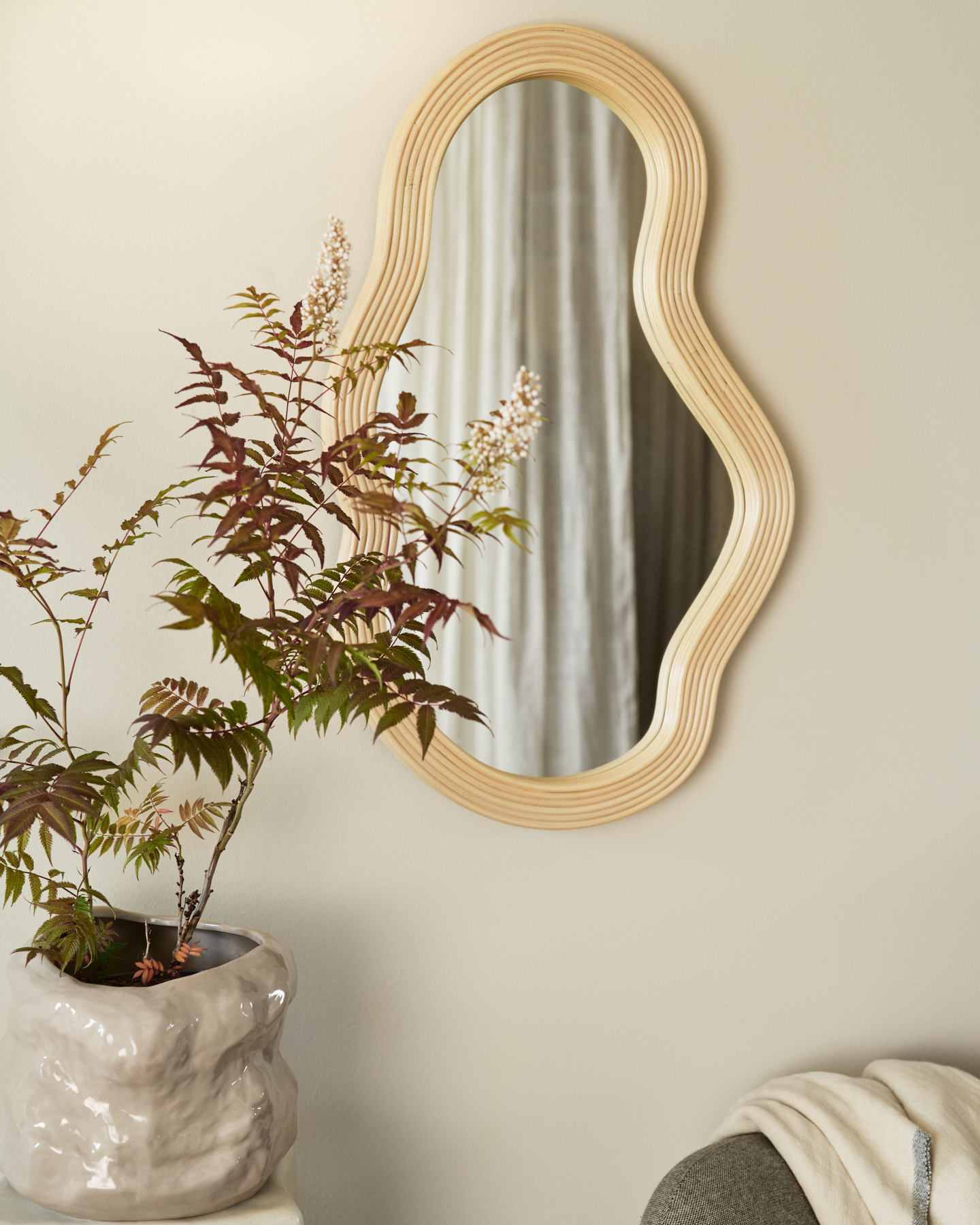 Pond Mirror - Medium - Rattan