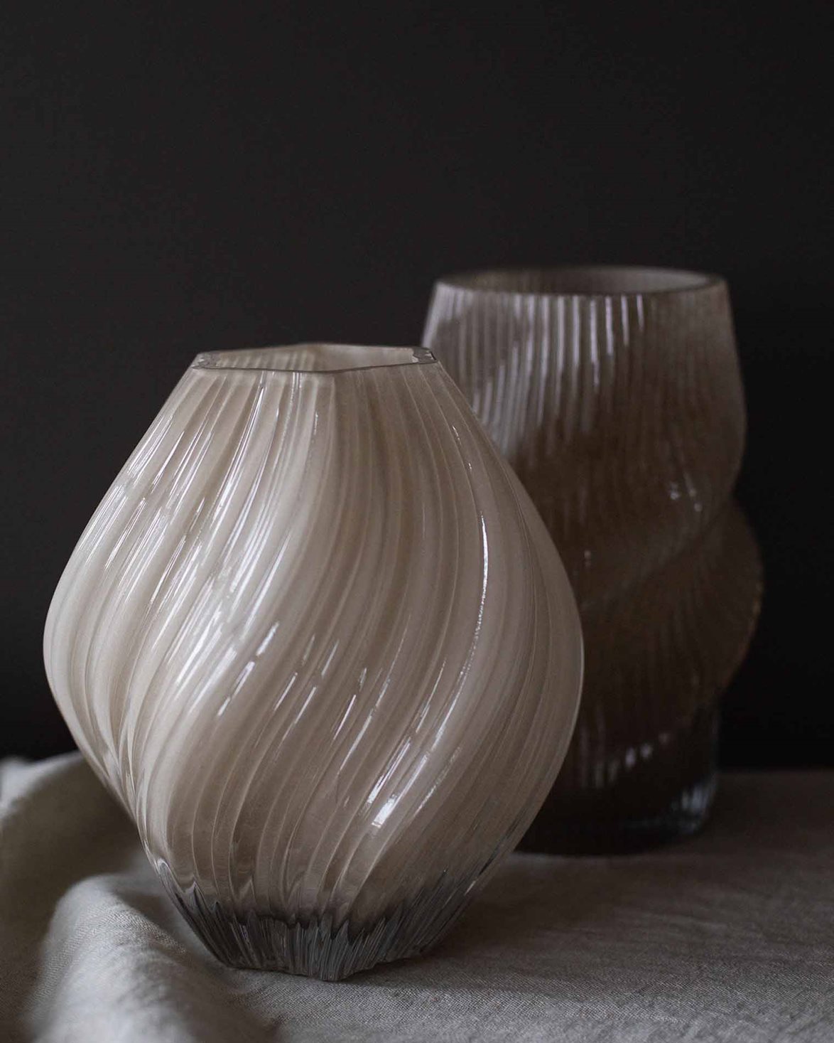 Tell Me More – Noma Vase, Linen