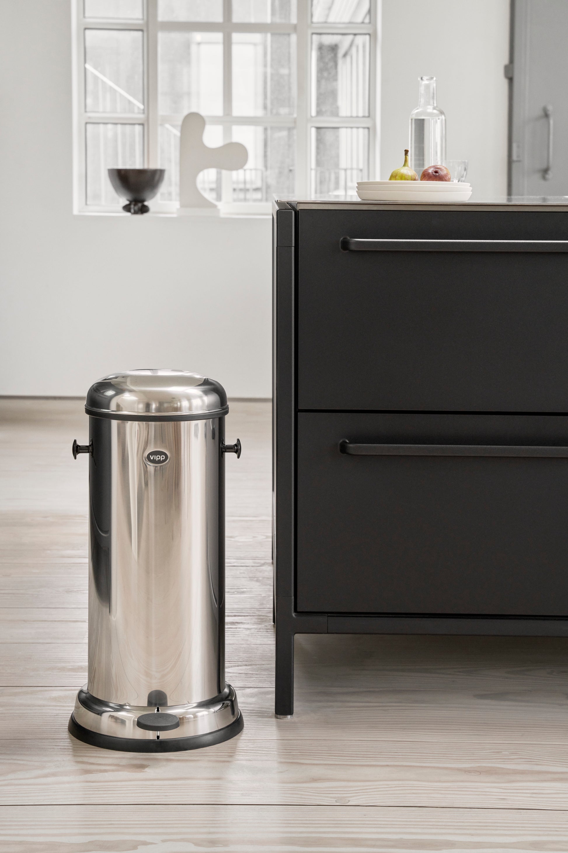 Vipp16 pedalbøtte 18 liter