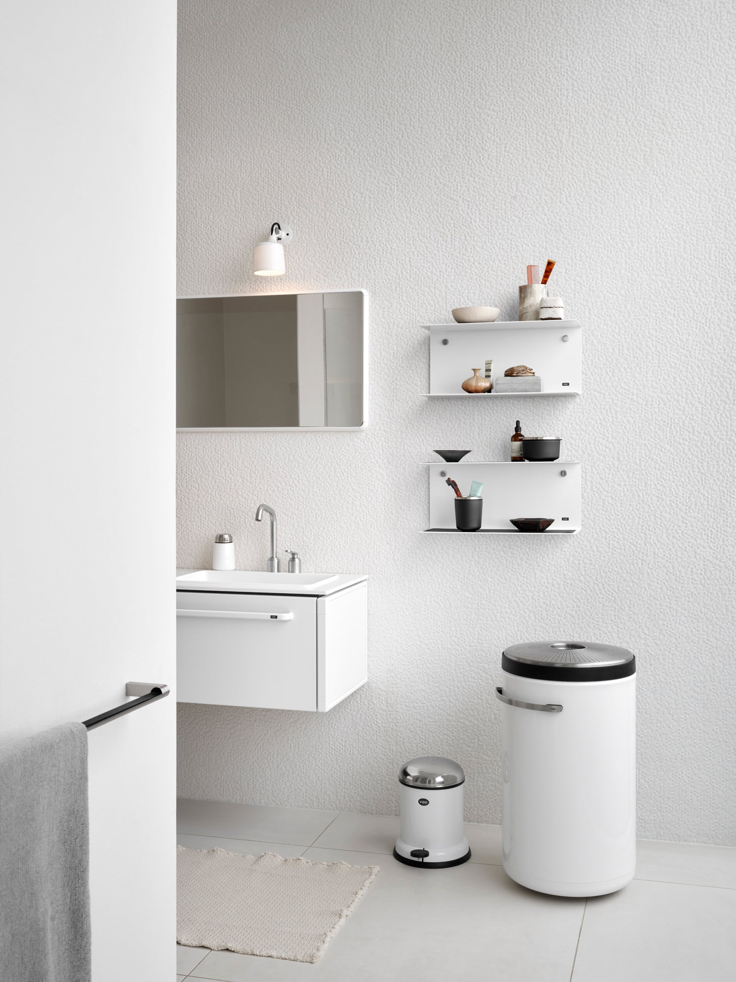 Vipp441 skittentøyskurv