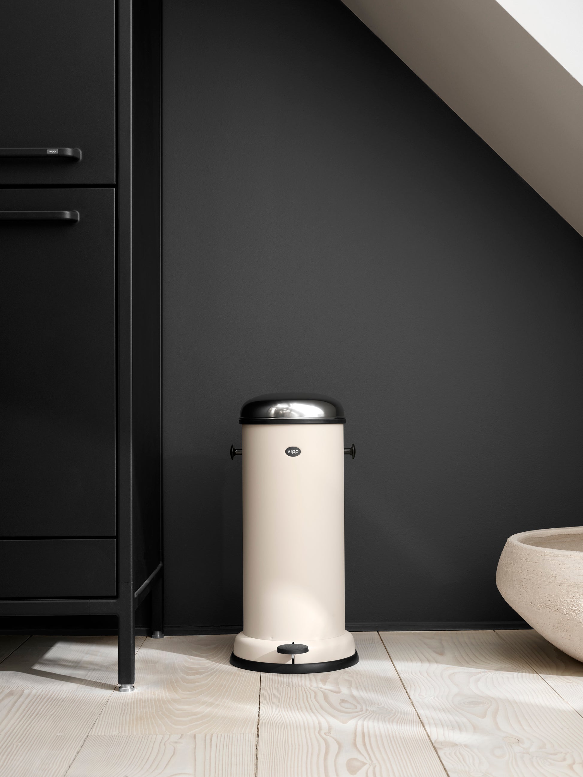 Vipp16 pedalbøtte 18 liter